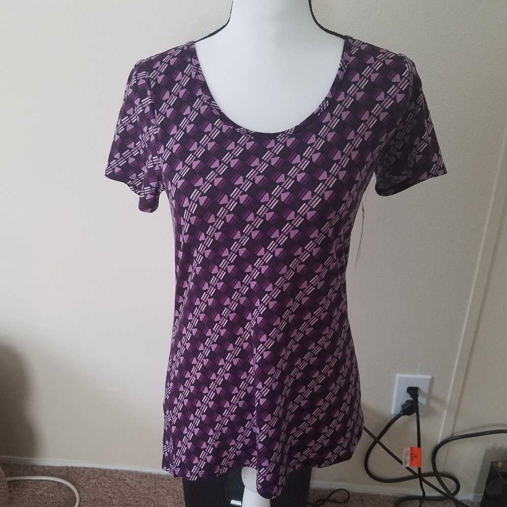 🧡 Nwt’s Purple Classic Tee Size XXS